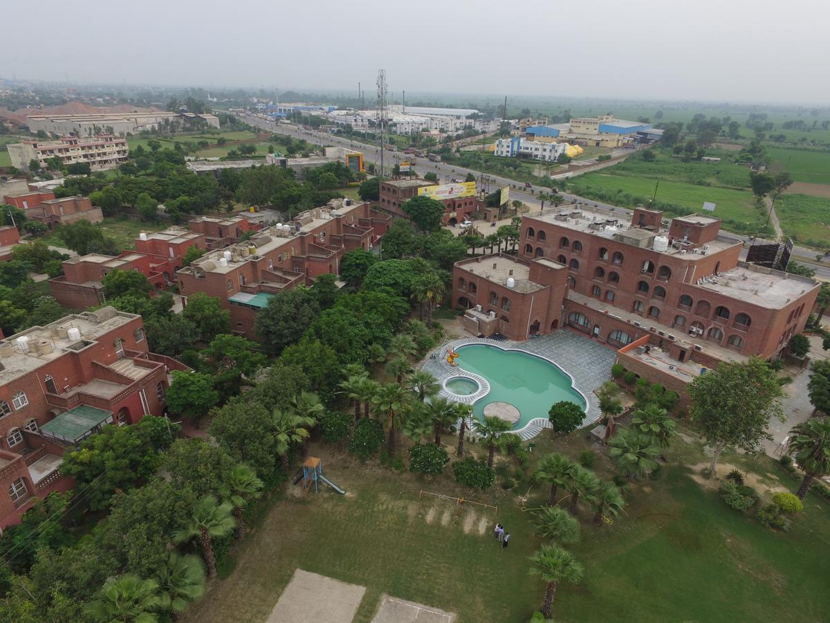 Magsons Resorts Kosi Exterior foto